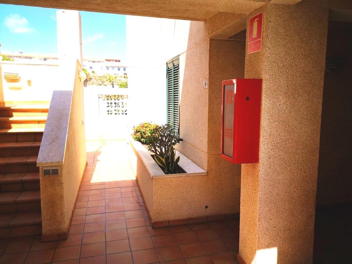 Refreshing Oasis Apartment El Médano Екстериор снимка