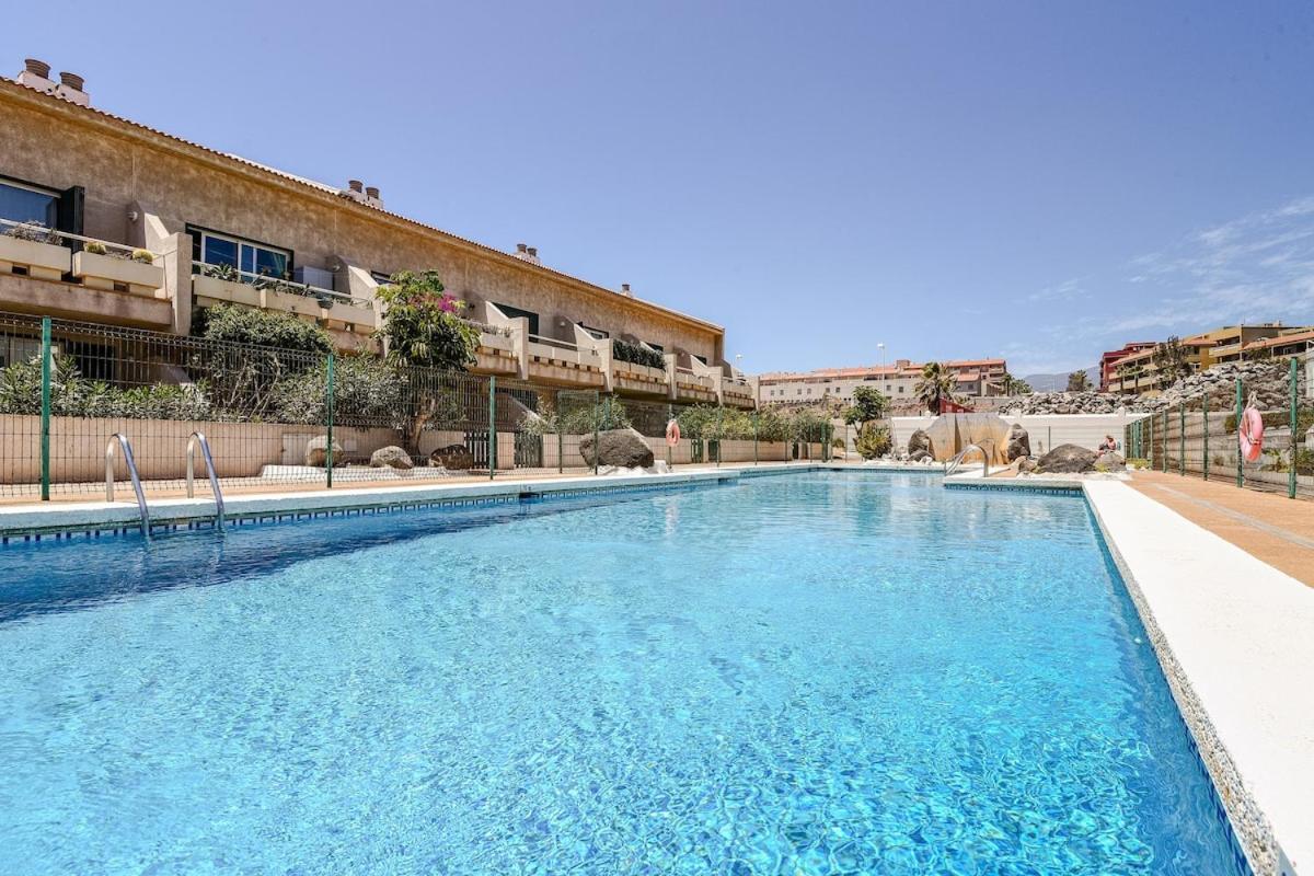Refreshing Oasis Apartment El Médano Екстериор снимка